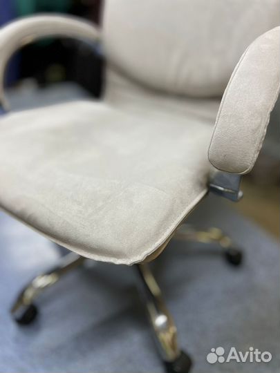 Кресло офисное компьютерное