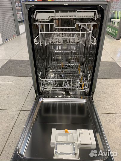 Посудомоечная машина Miele