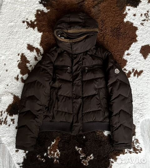 Пуховик moncler
