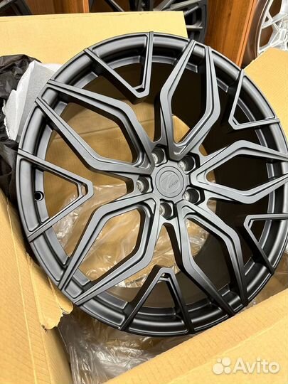 Разноширокие кованые диски R21 5x112