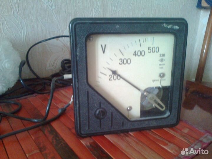 Прибор времён СССР. Вольтметр Э30