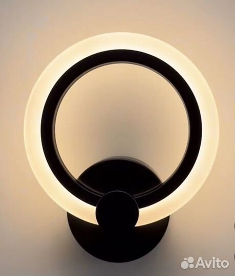 Светильник светодиодный бра 14w черный новый