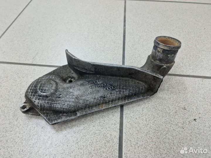 Корпус термостата Audi 80/100/A4/A6/A8 078121121B