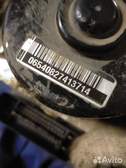 Блок ABS VW Bora, Golf 4, Octavia