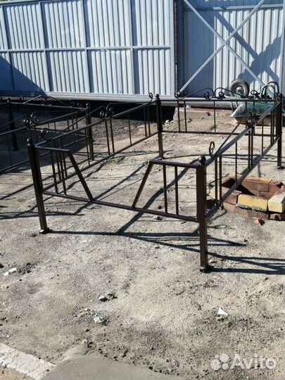 Ограда на могилу