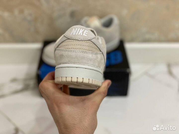 Кроссовки Nike SB Dunk Low серые