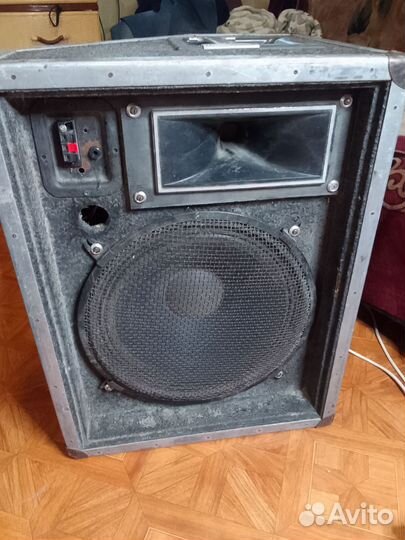 Колонки ломо 15дюймов