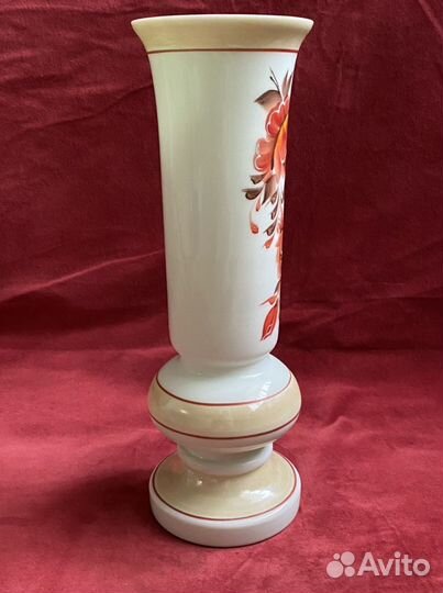 Ваза. Молочное стекло. Ручная роспись. СССР