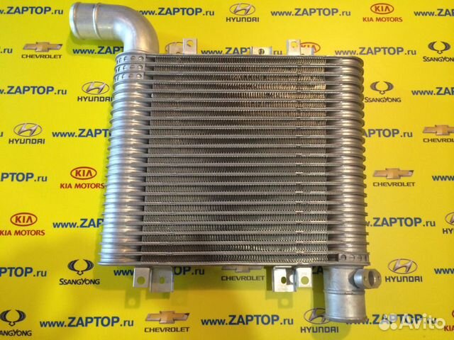 Интеркулер Hyundai Santa Fe 2.2 28271-27750