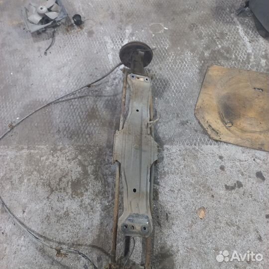 Балка mazda familia