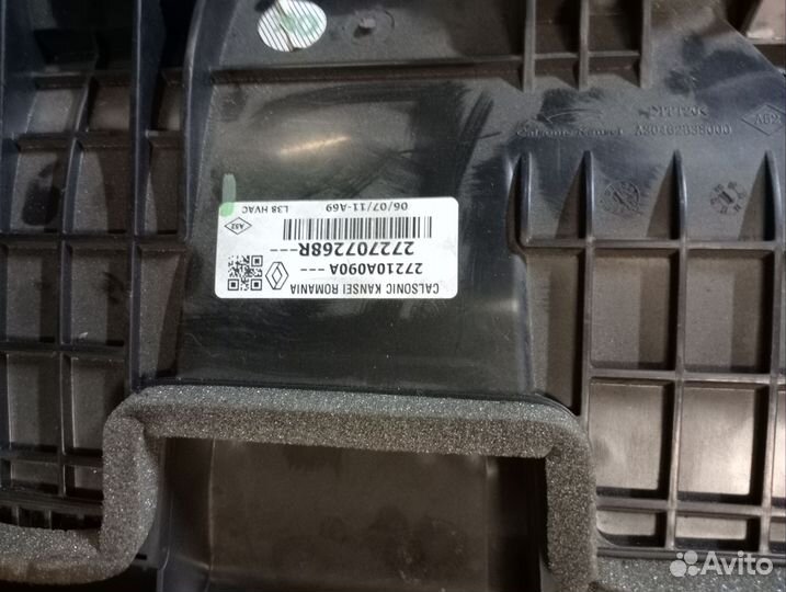 Корпус печки рено меган3