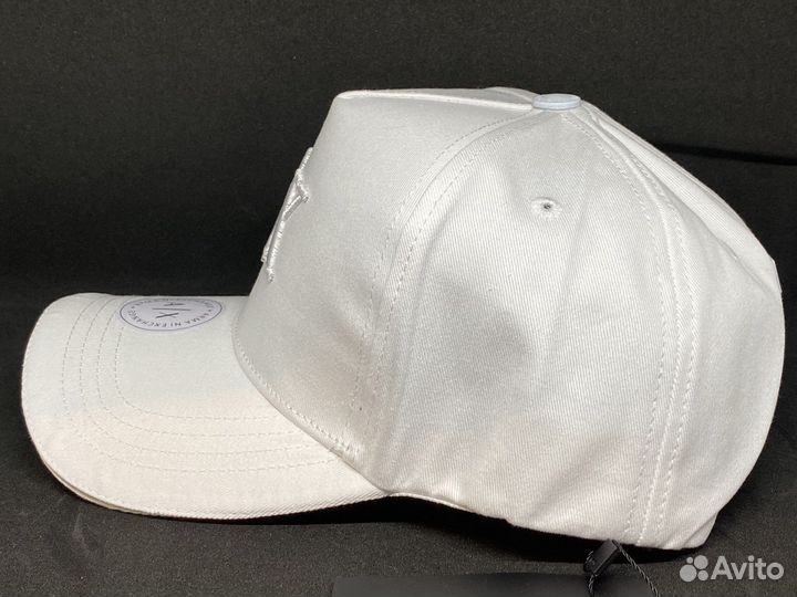 Бейсболка armani exchange