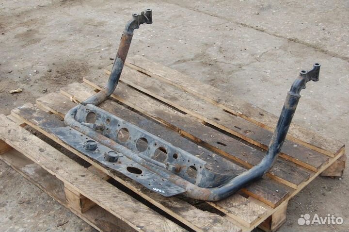 Кронштейн электрических розеток 81517155091 MAN, T