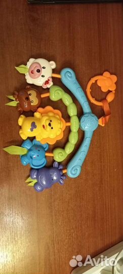 Подвеска в коляску и погремушки