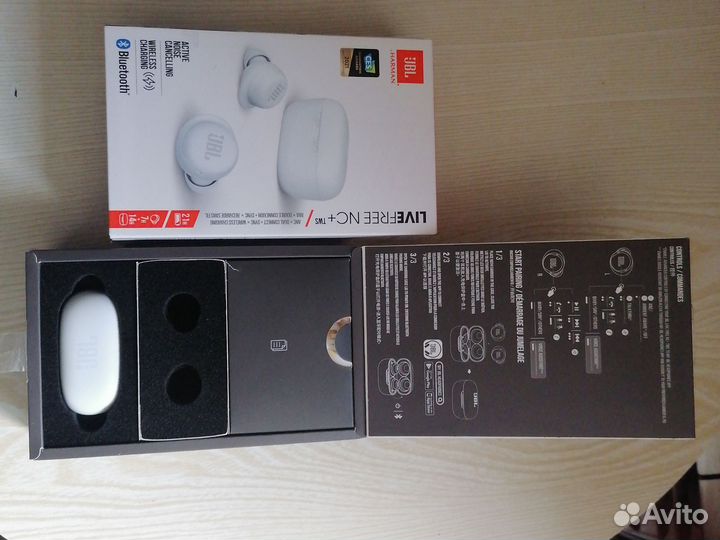 Наушники JBL livefree NC+TWS