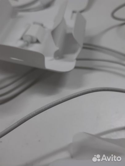 Оригинальные EarPods Lightning Apple