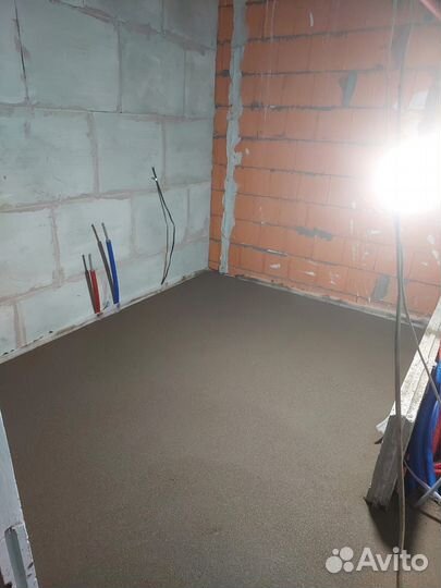 Полусухая стяжка пола за 1 день