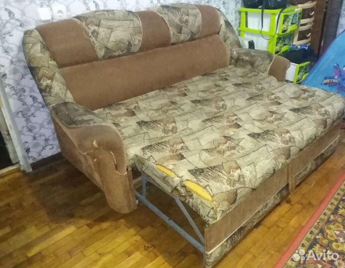 Продаю диван бу
