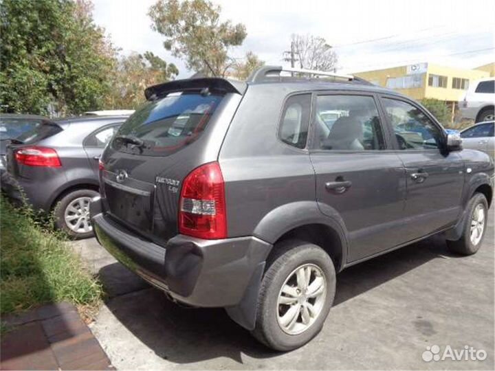 Разбор на запчасти Hyundai Tucson 1 2004-2009