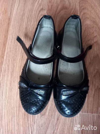 Пакет обуви для девочки 32,33 размер