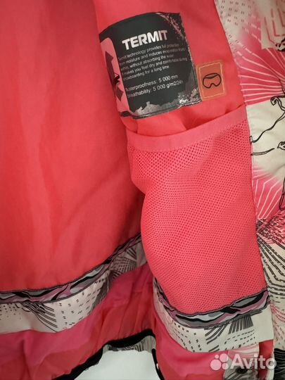 Сноубордический костюм женский