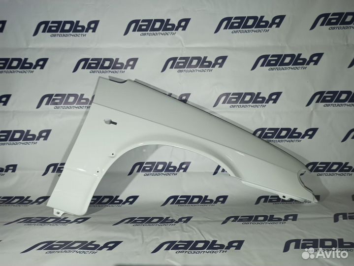 Крыло 2114 правое 