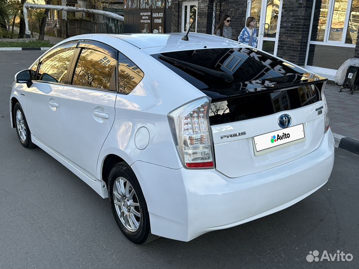 Toyota Prius 1.8 CVT, 2011, 210 000 км