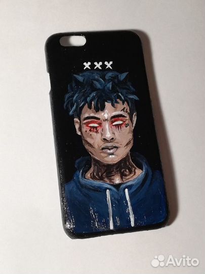 Продам два чехла на айфон 6