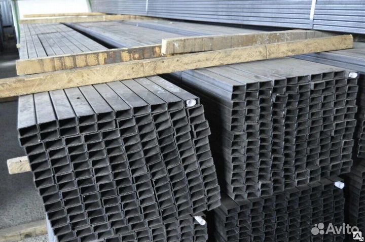 Проф Труба 20х40 40х40