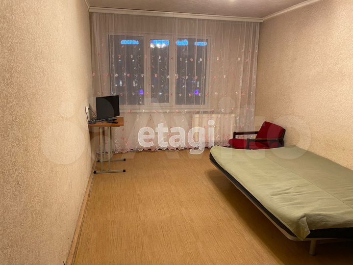 2-к. квартира, 53 м², 4/9 эт.