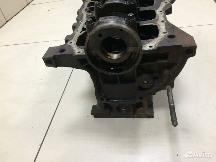 Блок цилиндров двигателя K7JA710