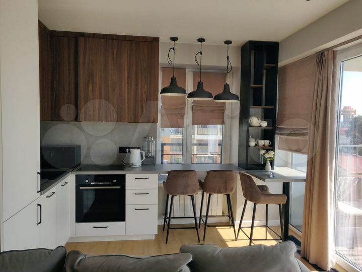 2-к. квартира, 55 м², 4/13 эт.