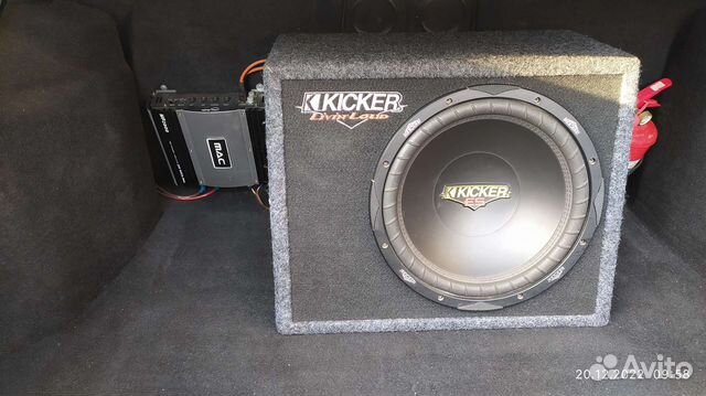 Сабвуфер Kicker + усилитель