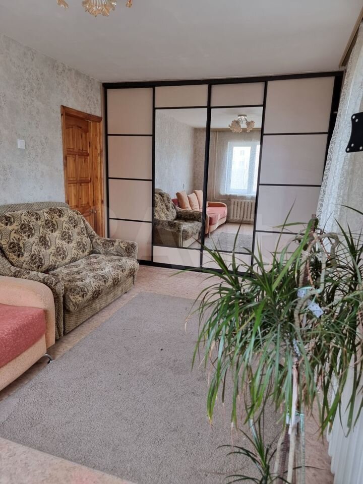 2-к. квартира, 49 м², 3/9 эт.