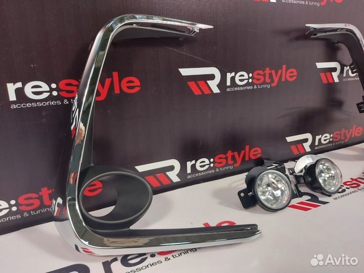 Туманки Toyota Corolla 210 с18г ту9378E dlaa K2352