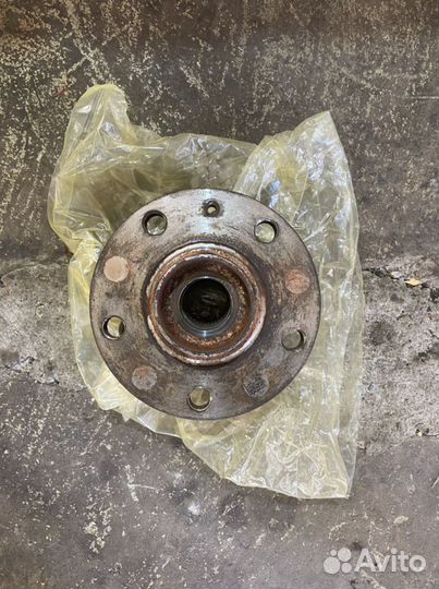 Подшипник ступицы тигуан 2