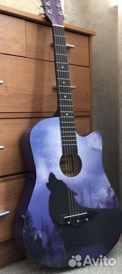 Акустическая гитара