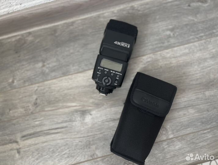 Вспышка Canon 430 ex ii