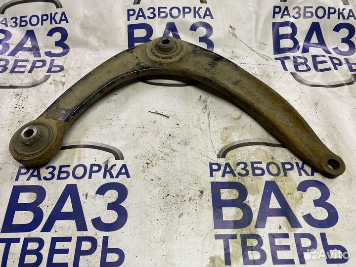 Рычаг подвески правый Ситроен С 4