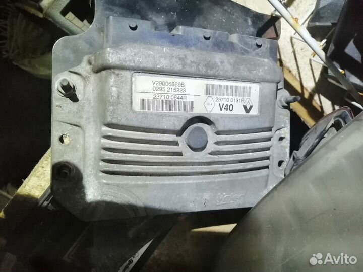 Блок управления двигателем Рено 1.6 Меган