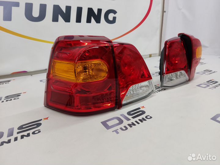 Стоп - сигналы Toyota Land Cruiser 200 2012-2015г
