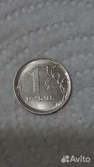 Продаю монету заводской брак