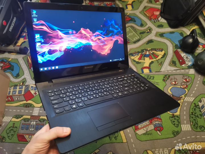 Lenovo G50-70, i3-4010U, 8Gb, HD8500(2Gb)