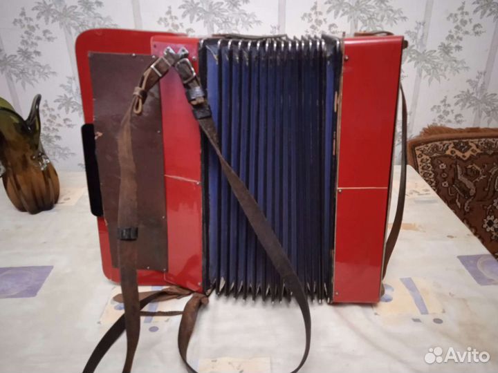 Аккордеон немецкий Goldea 3/4