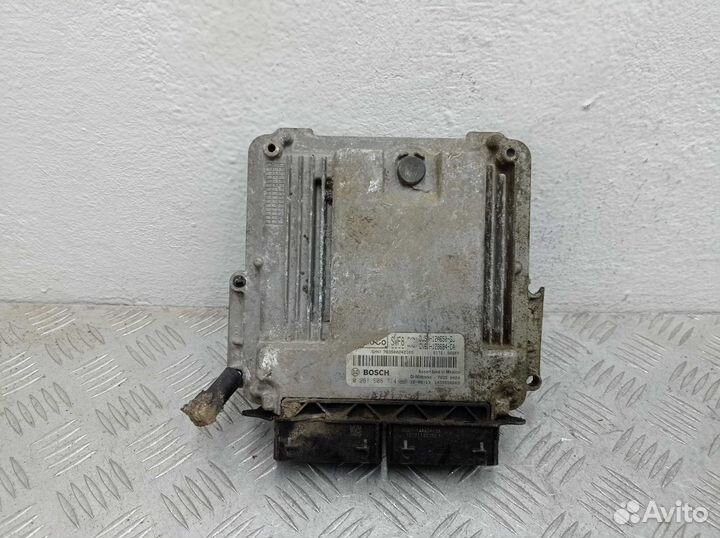 Блок управления двс Ford Escape III 2012 - 2016