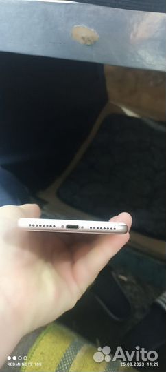 Телефон