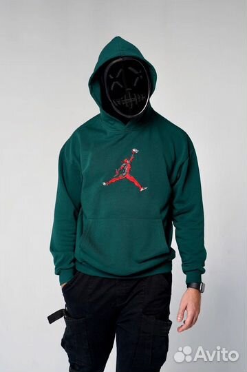 Вышивка на одежде. Одежда