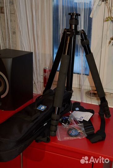 Профессиональный фото штатив «Sirui N-3004X» 18kg