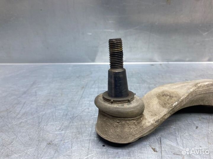 Рычаг передний нижний левый задний Volkswagen