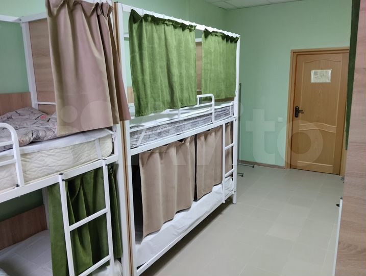 Комната 100 м², 3/8 эт.